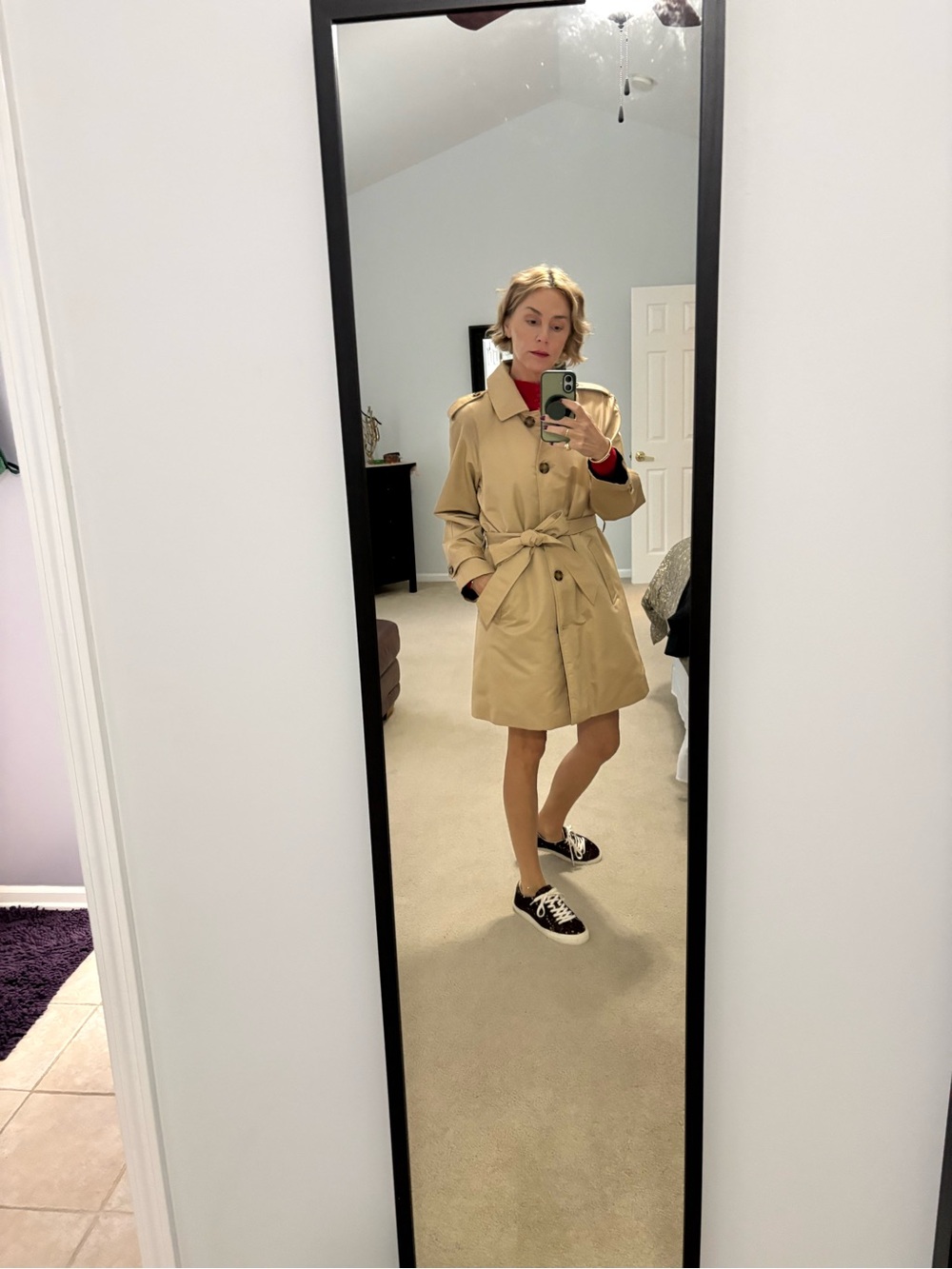 Ellen Tracy Classic Tie-Waist Trench Coat in Khaki